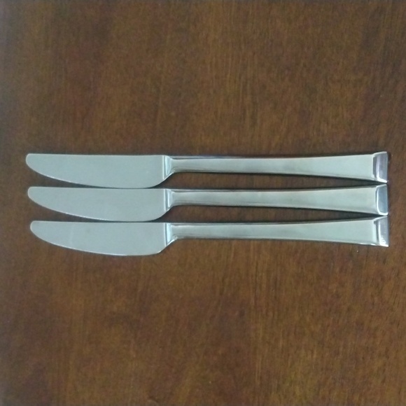 Mikasa 3 ROCKFORD Stainless Glossy Knives, Flatware - Picture 1 of 6
